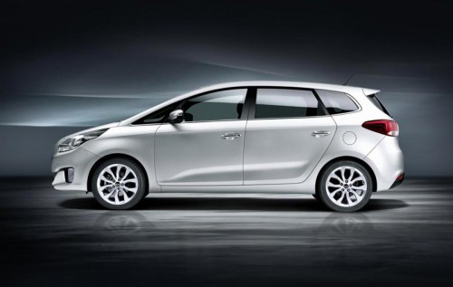 2013 KIA Carens