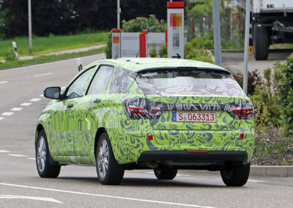 2018 Lada Vesta SW (шпионское фото)