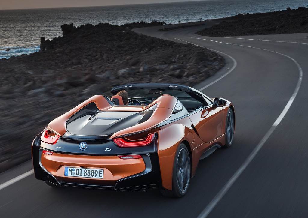 2018 BMW i8 Roadster