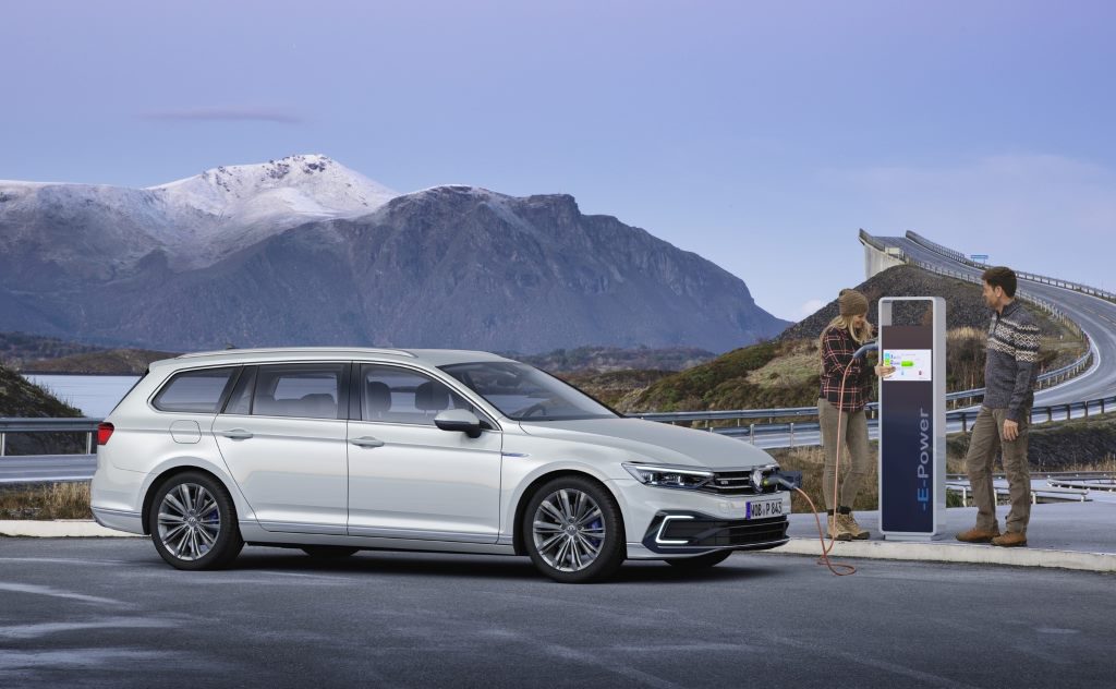 2020 Volkswagen Passat GTE