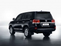 2016 Toyota Land Cruiser 200
