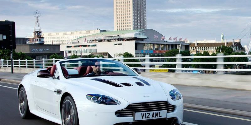 2013 Aston Martin V12 Vantage Roadster