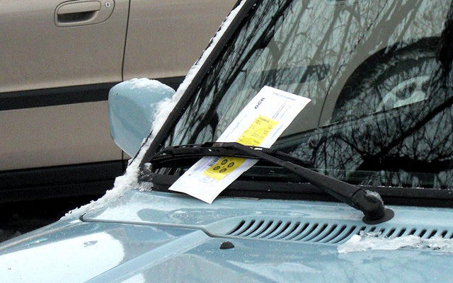 Парковочный штрафной талон