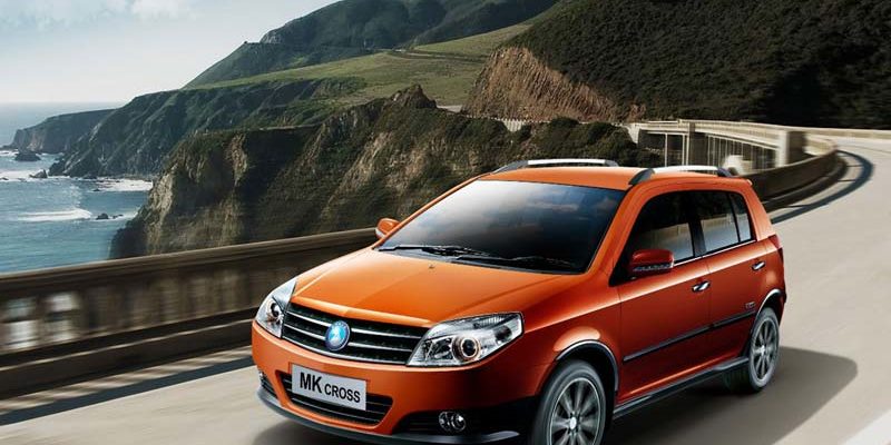 Geely MK Cross