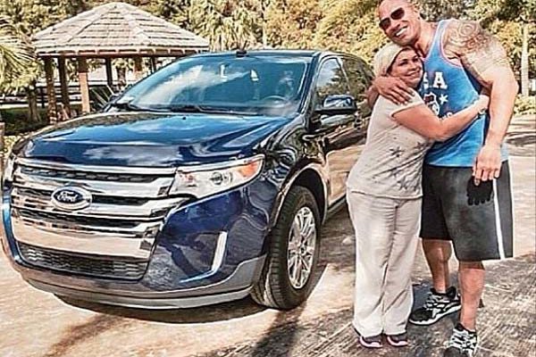 Дуэйн Джонсон, Ford Edge