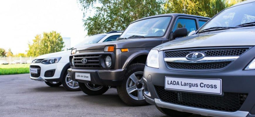 Модели Lada серии Cross: Kalina Cross, 4x4 Urban, Largus Cross