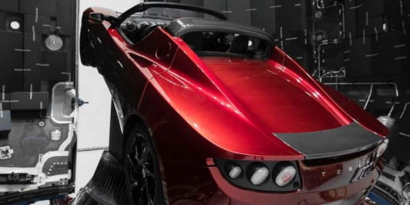 Tesla Roadster в ракете Falcon