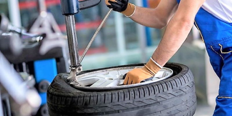 Шиномонтажный станок