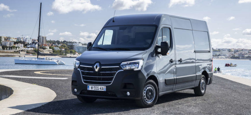 2020 Renault Master