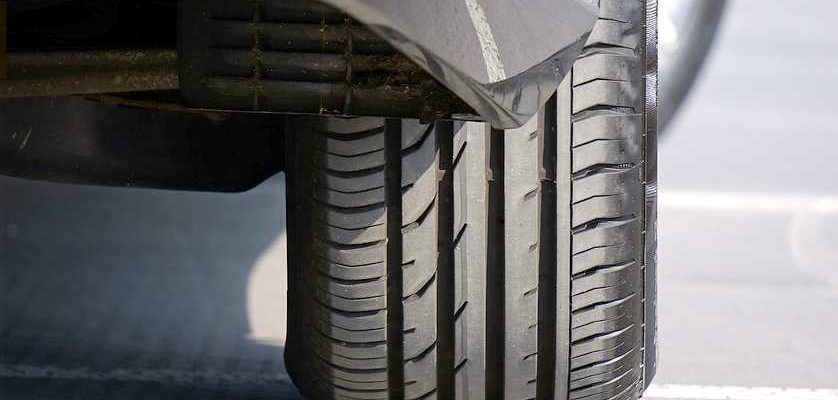 Шина (покрышка, колесо)