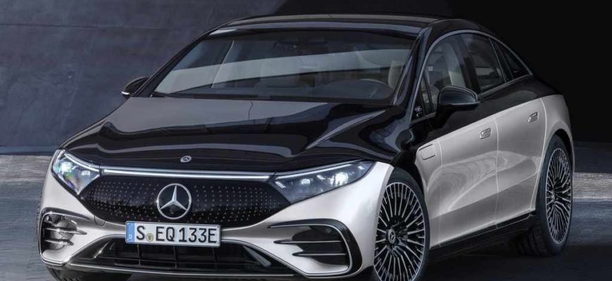 2022 Mercedes-Benz EQS