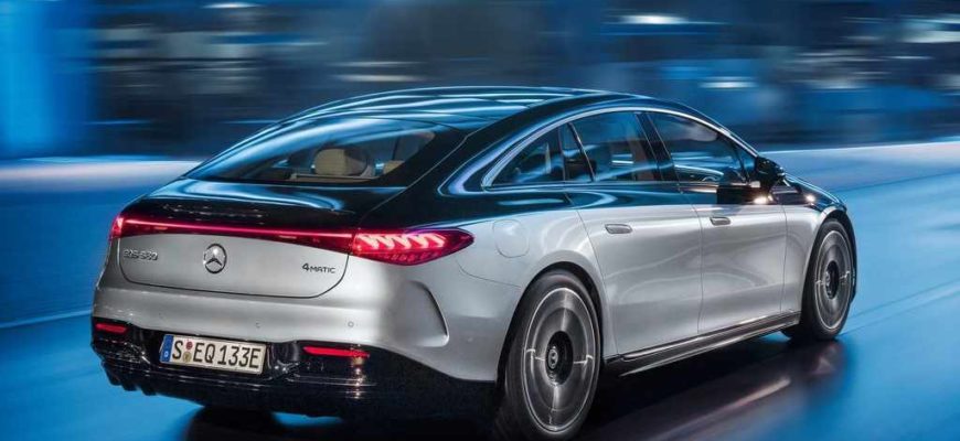 2022 Mercedes-Benz EQS