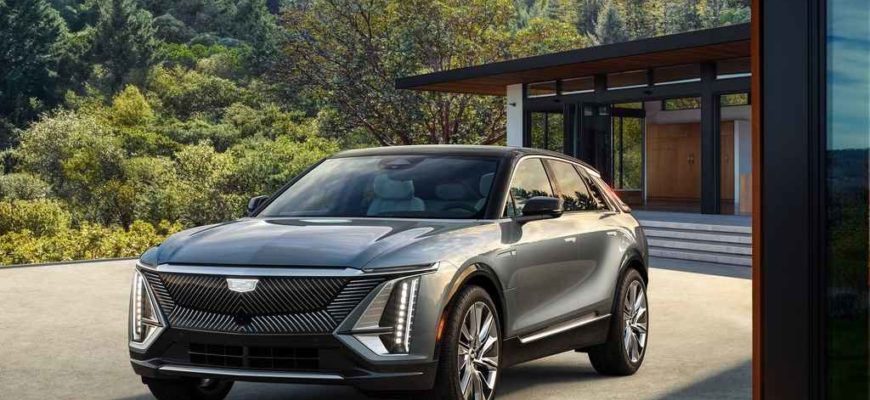 2022 Cadillac Lyriq