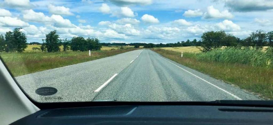 Дорога, разметка, полоса движения