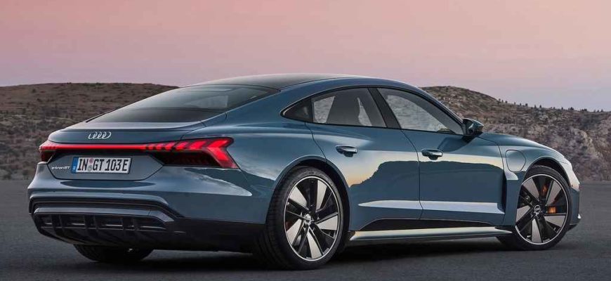 2022 Audi e-tron GT