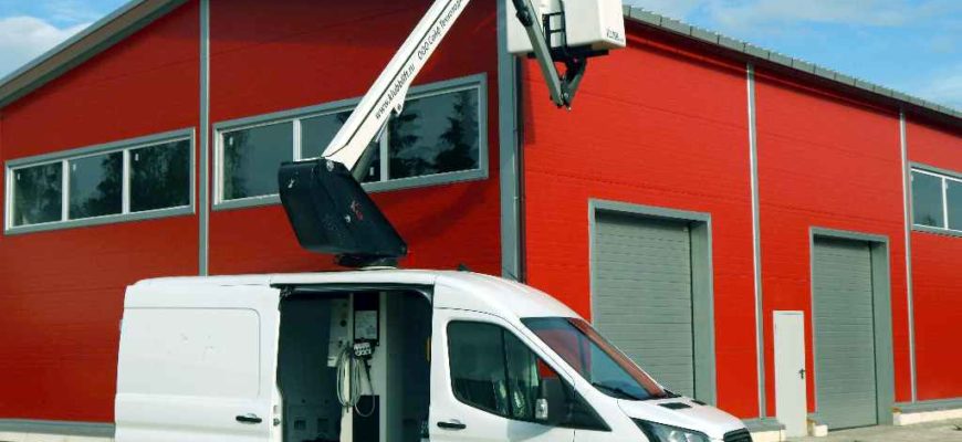 Ford Transit автовышка