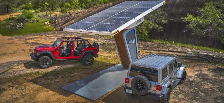 2021 Jeep Wrangler Rubicon 4xe и 2021 Jeep Wrangler Sahara 4xe