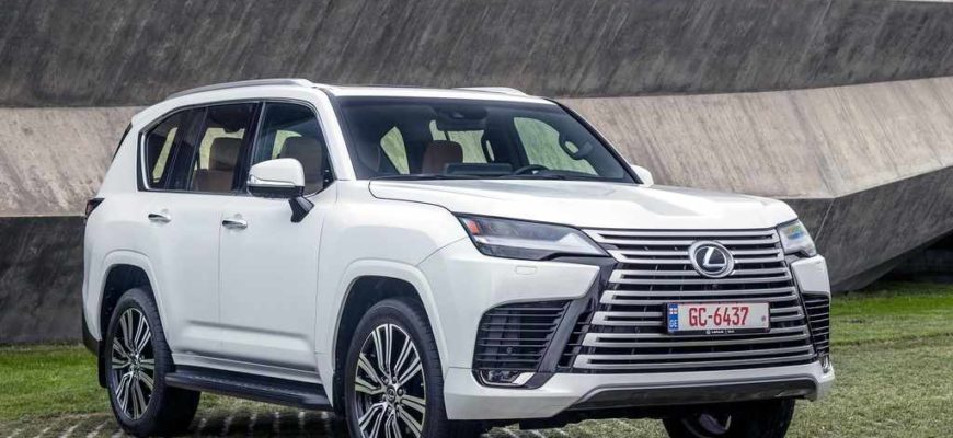 2022 Lexus LX