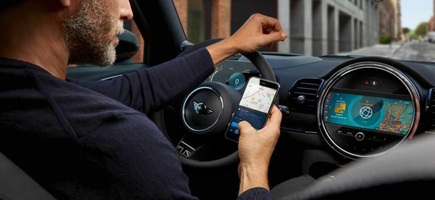 Сервис Mini Connected, управление со смартфона (телефона)