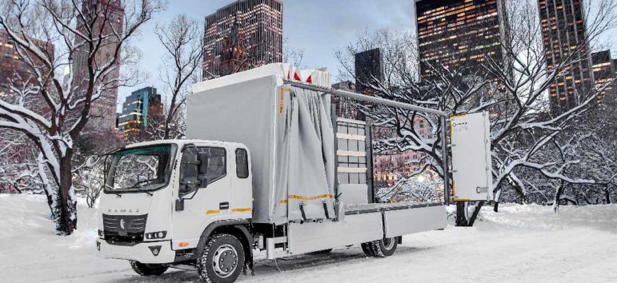 Среднетоннажные грузовики "Компас" производства ОАО "КамАЗ"