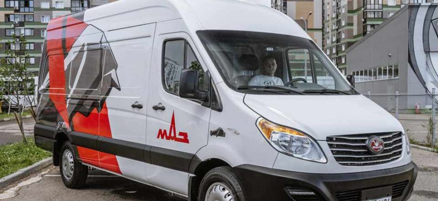 Фургон МАЗ-365022