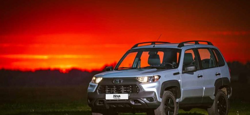 2022 Lada Niva Travel