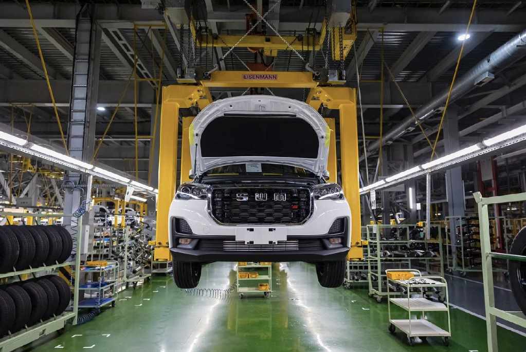 Производство автомобилей SWM на заводе "Автотор" в Калининграде
