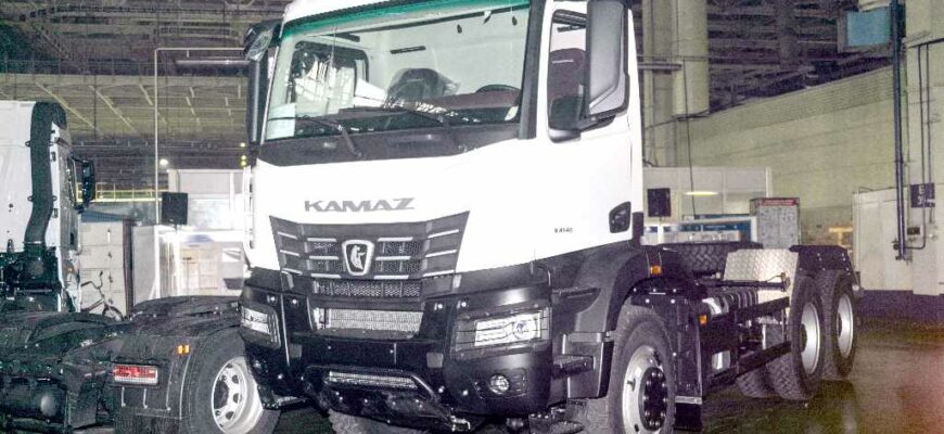 Импортозамещенный КамАЗ-6595