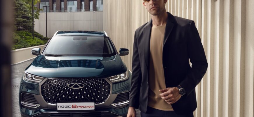 2023 Chery Tiggo 8 Pro Max: водитель