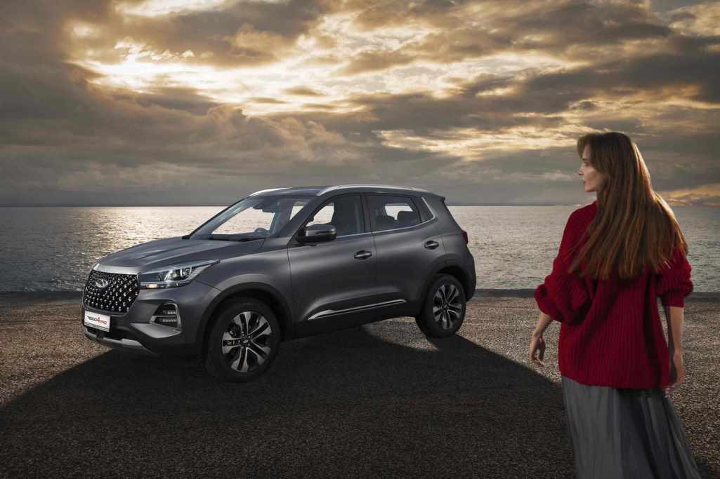 2024 Chery Tiggo 4 Pro (женщина водитель)