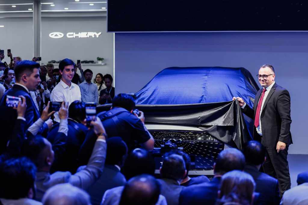 Премьера Chery Tiggo 9 PHEV на Пекинском автосалоне 2024