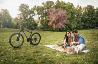 Пикник на природе, велосипед Chery