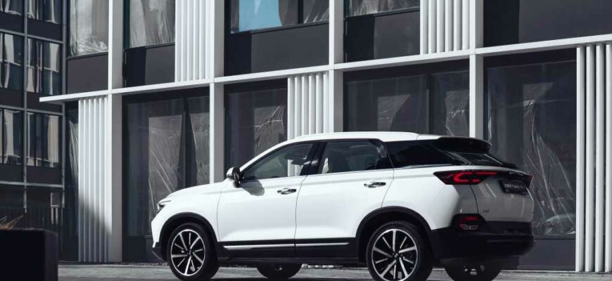 2021 FAW Bestune T77