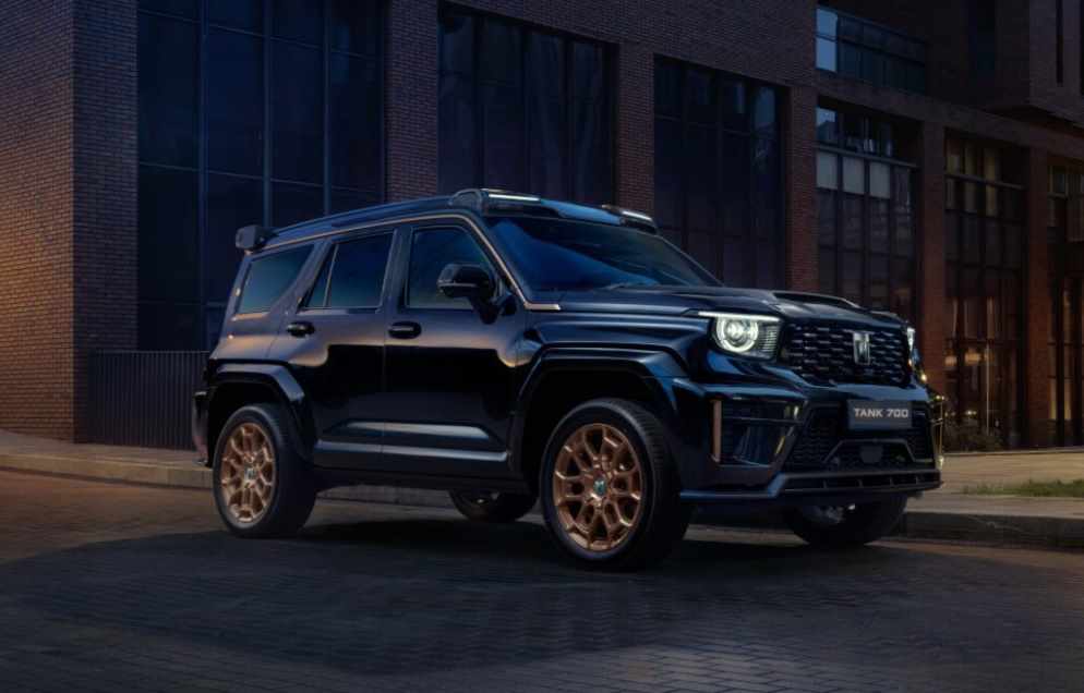 2024 Tank 700 Edition One