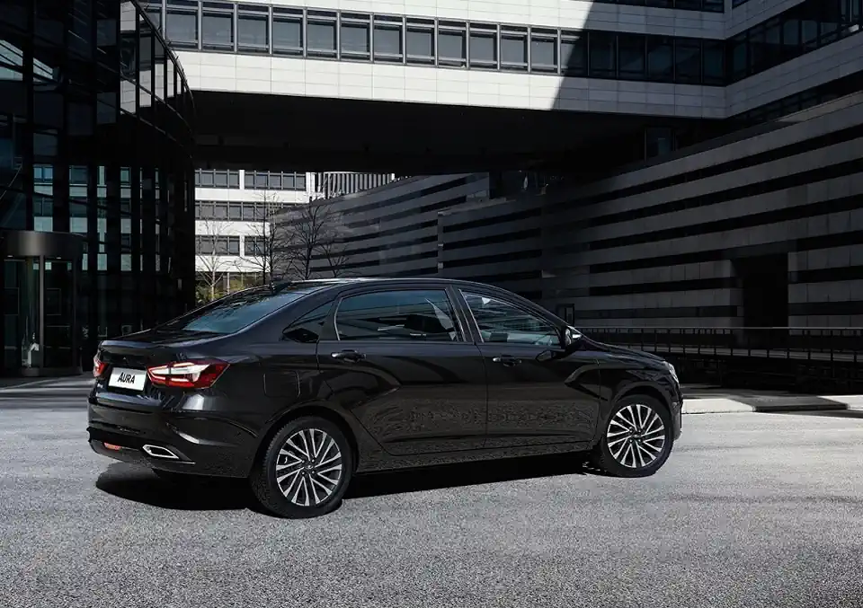 2024 Lada Aura
